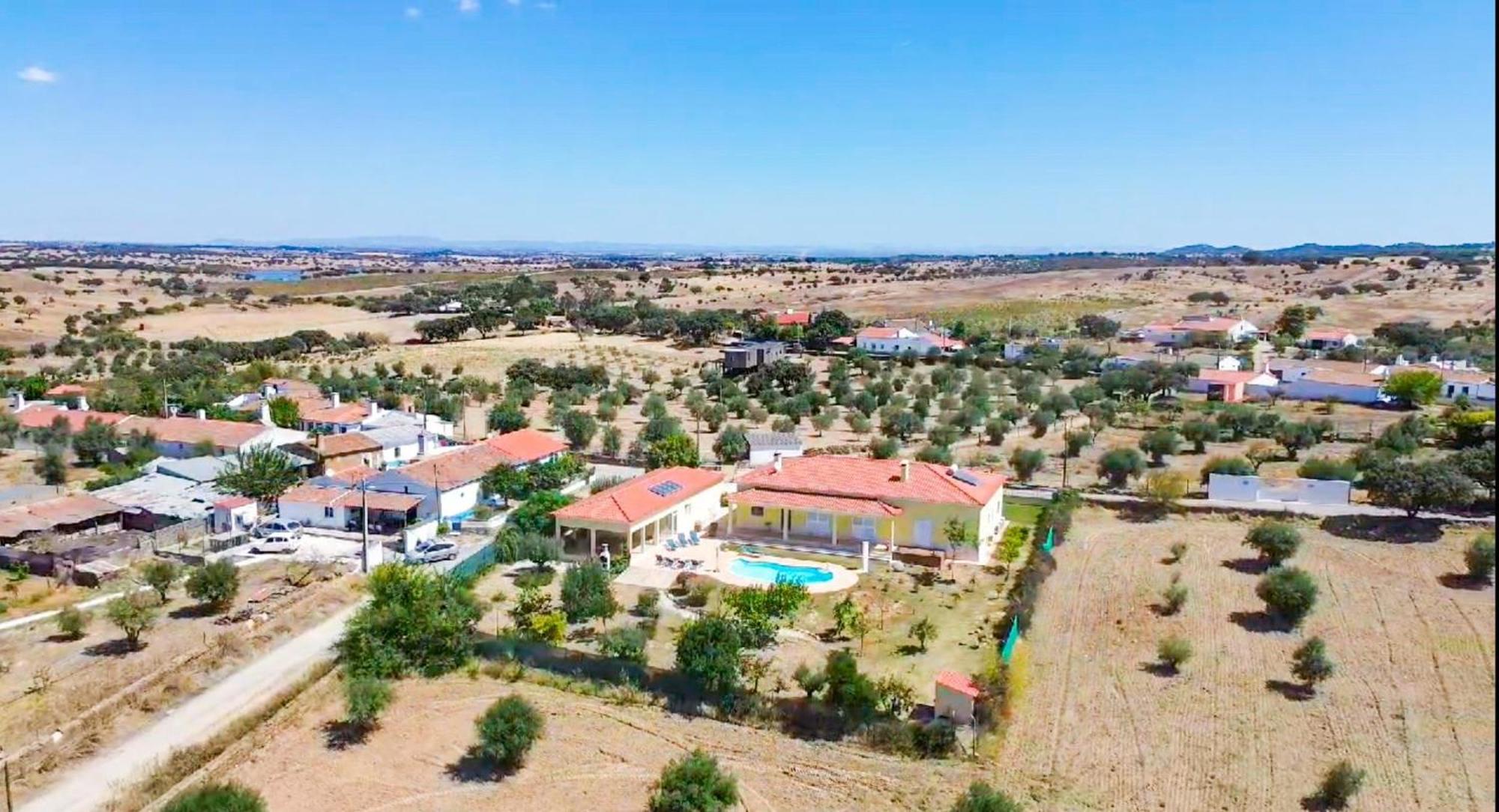 Por-Do-Sol Villa Sao Pedro do Corval Bagian luar foto